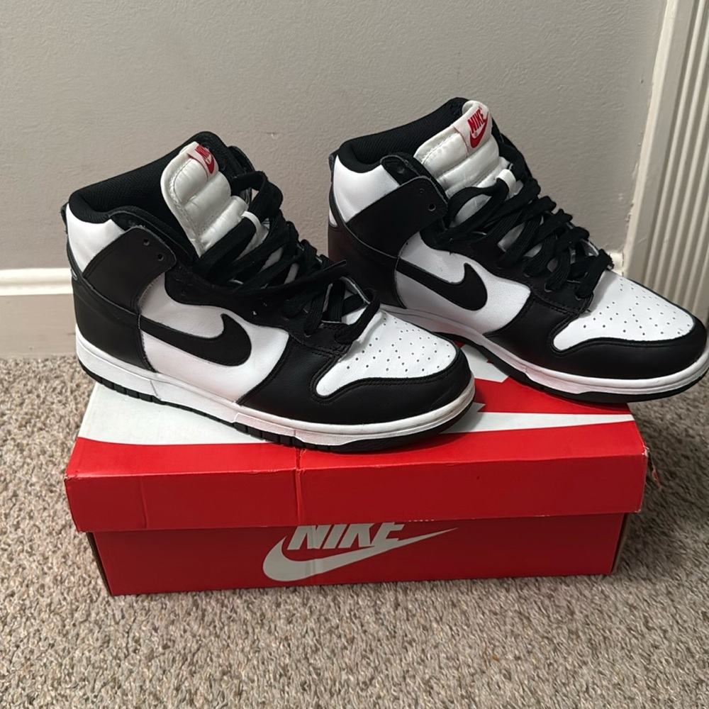 Nike panda dunks high